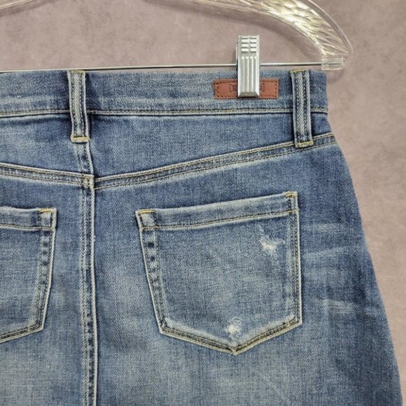 Blank NYC Light Distressed Raw Hem Denim Mini Skirt size 26 - Picture 7 of 11